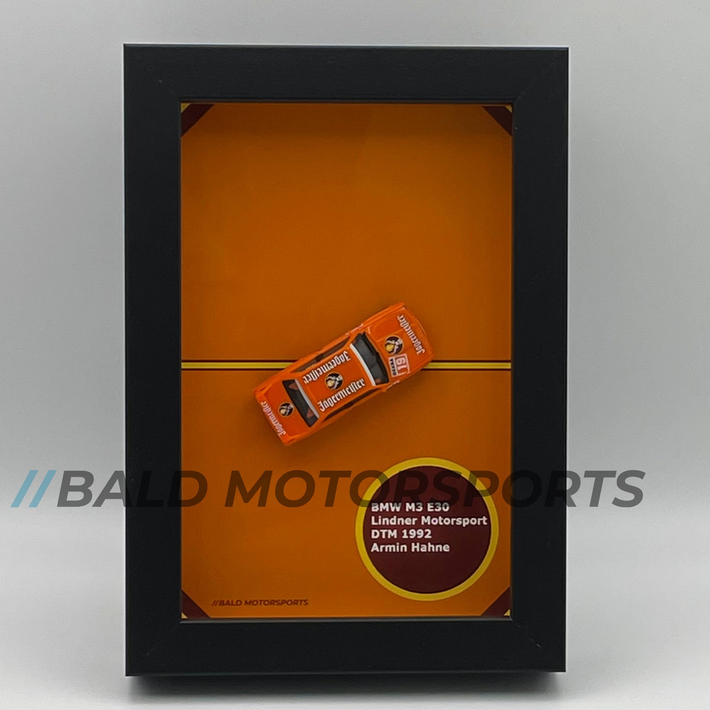 3D-Bilderrahmen mit Modellauto 1:87 BMW M3 E30 Lindner Motorsport DTM 1992 Armin Hahne