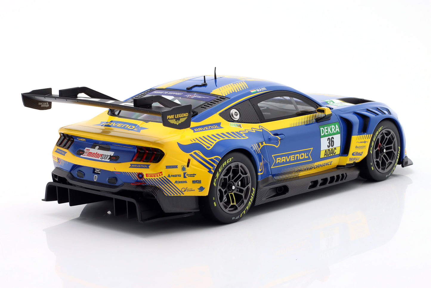 Ford Mustang GT3 Haupt Racing Team Arjun Maini DTM 2025 1:18 Ixo