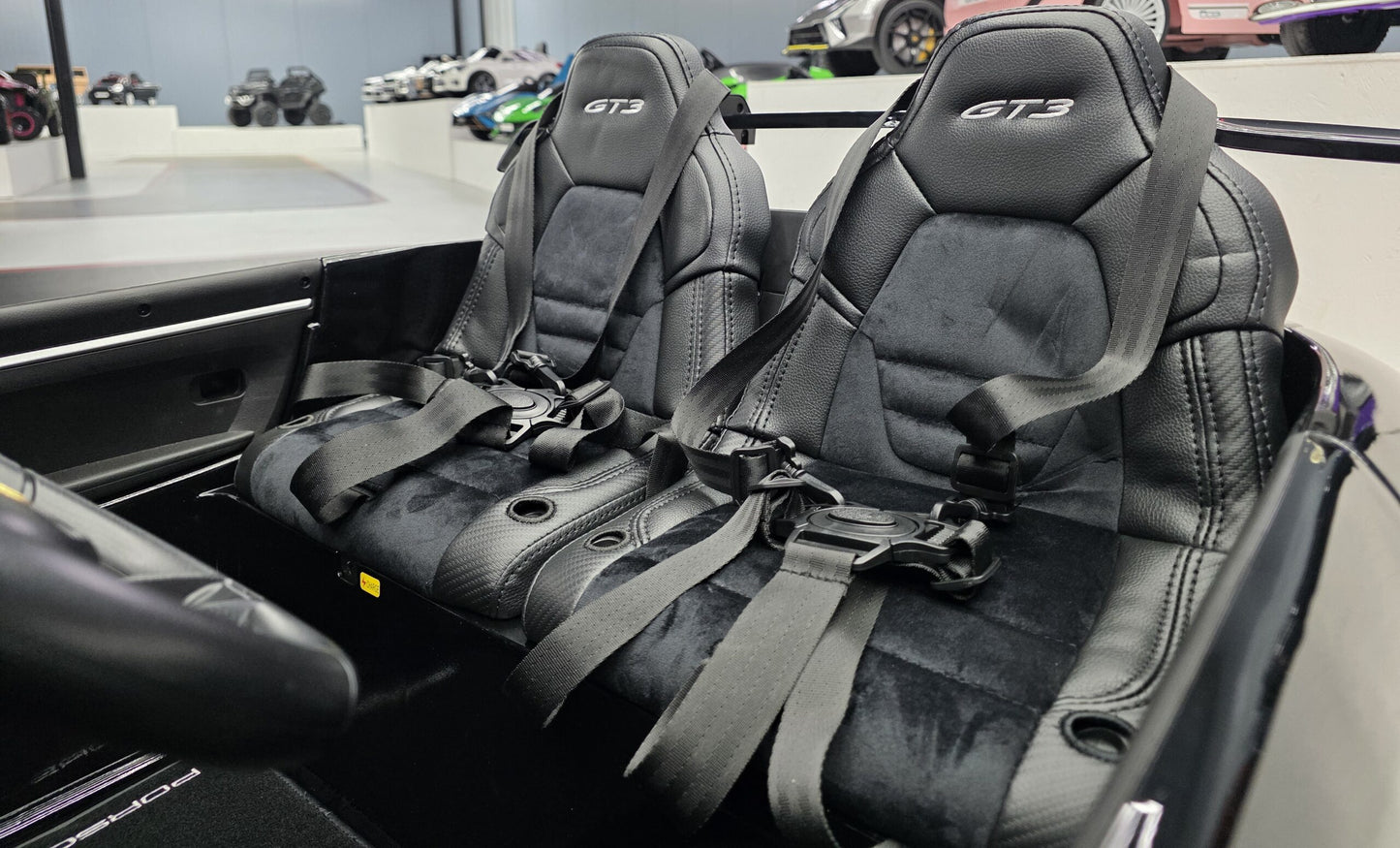 Porsche 911 GT3 Kinderauto 24 Volt 2-Sitzer Schwarz