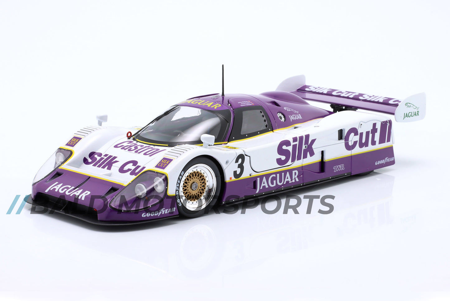 Jaguar XJR-12 Silk Cut Jaguar Sieger 24h Le Mans 1990 1:18 CMR