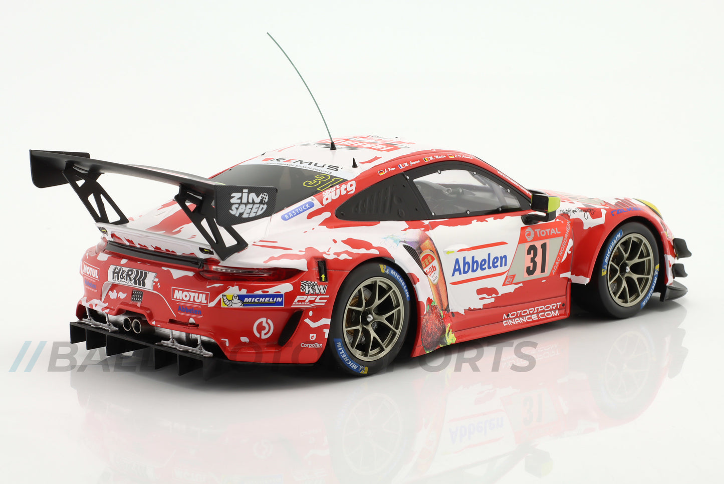 Porsche 911 GT3 R Frikadelli Racing Team 24h Nürburgring 2020 1:18 Ixo