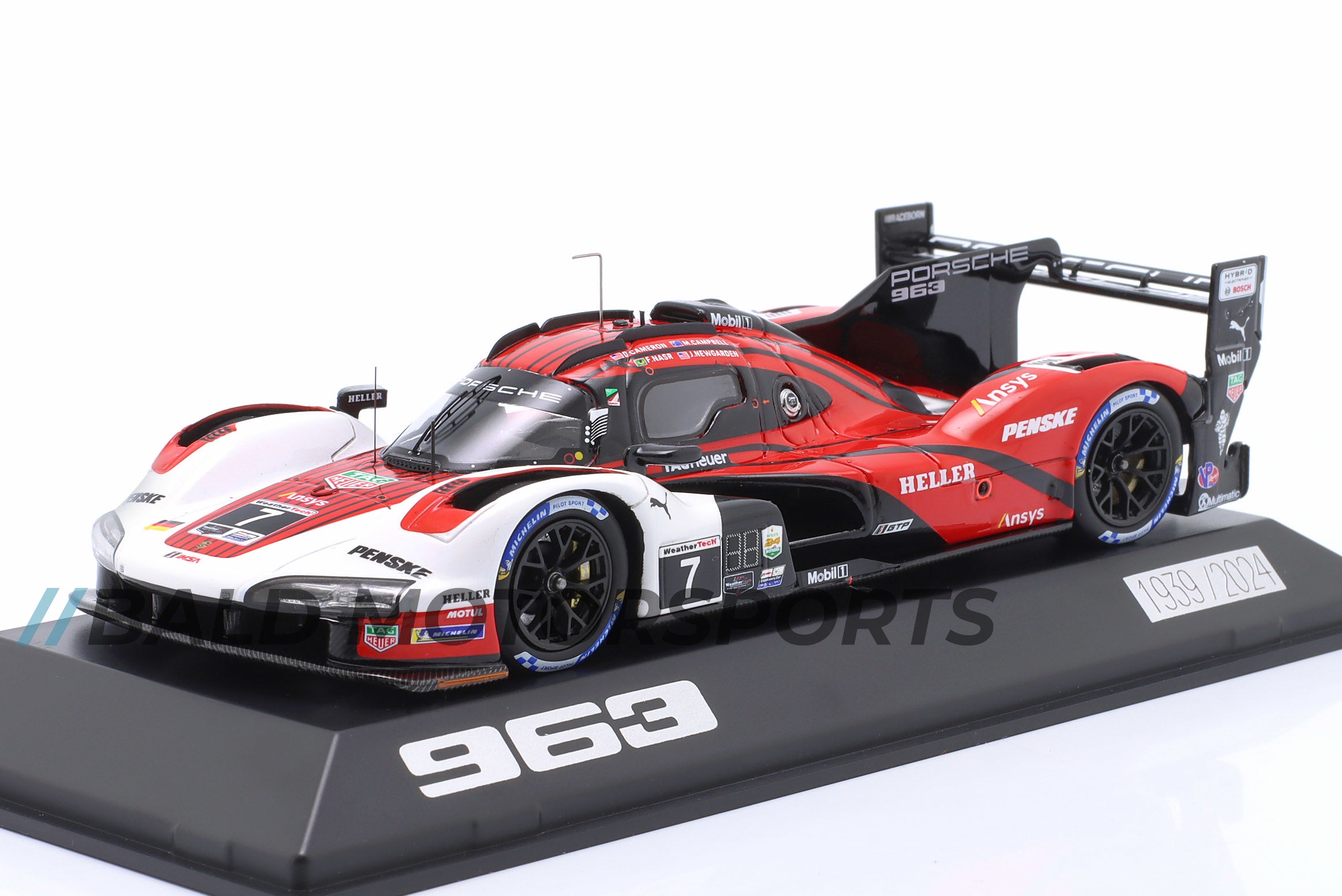 Diecast model cars Porsche 962 1985 1/43 Spark 1985 No.8 Valvoline 24h Daytona A.J.Foyt/B.Wollek/A.Unser/T.Boutsen Diecast model cars Porsche 962 1985 1/43 Spark 1985 No.8 Valvoline 24h Daytona A.J.Foyt/B.Wollek/A.Unser/T.Boutsen