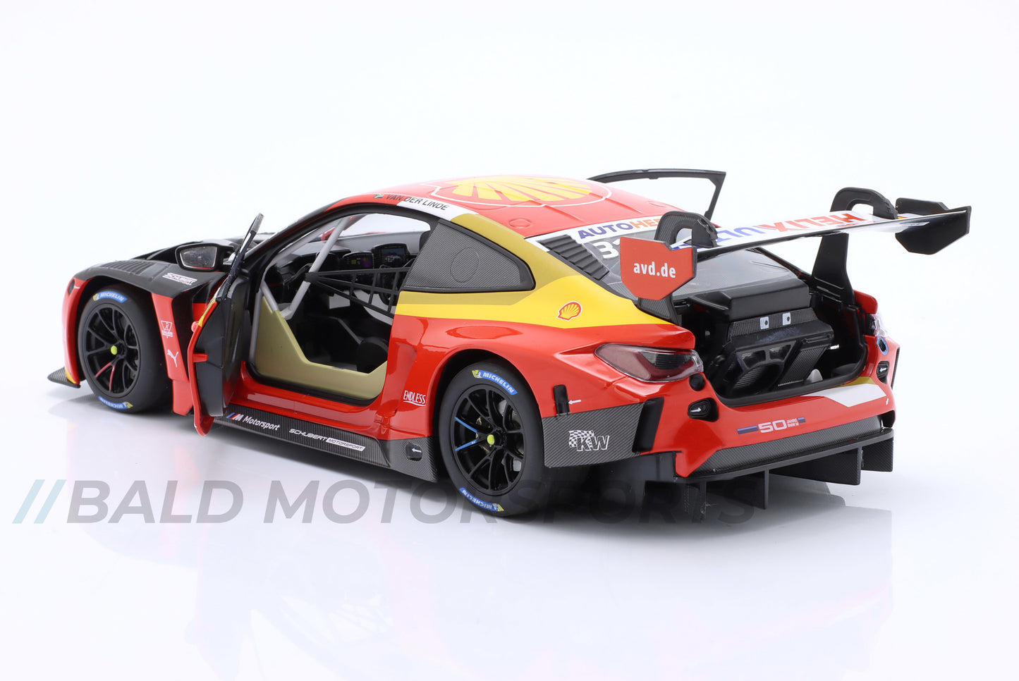BMW M4 GT3 Schubert Motorsport Winner DTM 2022 1:18 Minichamps
