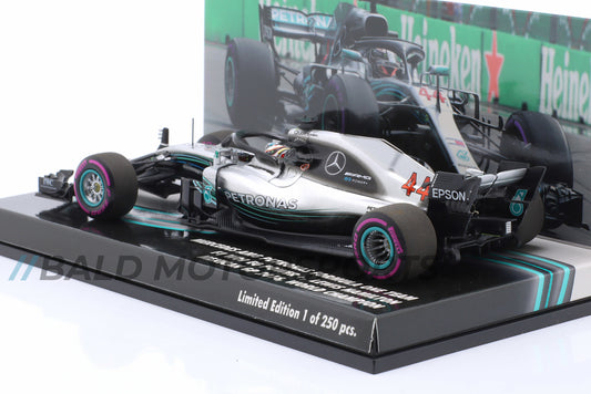 Mercedes W09 Lewis Hamilton Formel 1 Weltmeister 2018 Minichamps 1:43