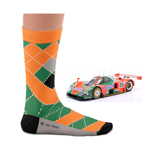 Produkt-Bundle bestehend aus Mazda 787B Sieger Le Mans 1991 im Maßstab 1:18 und den passenden Motorsportsocken