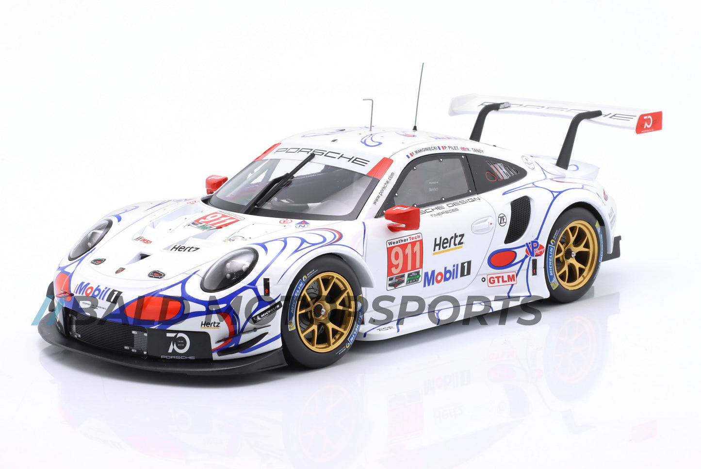 Porsche 911 (991) RSR Porsche GT Team Klassensieger Petit LeMans IMSA 2018 1:18 Ixo