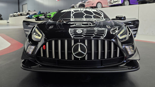 Mercedes-AMG GT3 Kinderauto 12 Volt Schwarz mit Fernbedienung