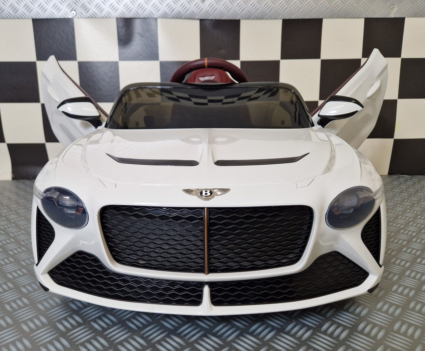 Bentley Bacalar Kinderauto 12 Volt Weiß mit Fernbedienung