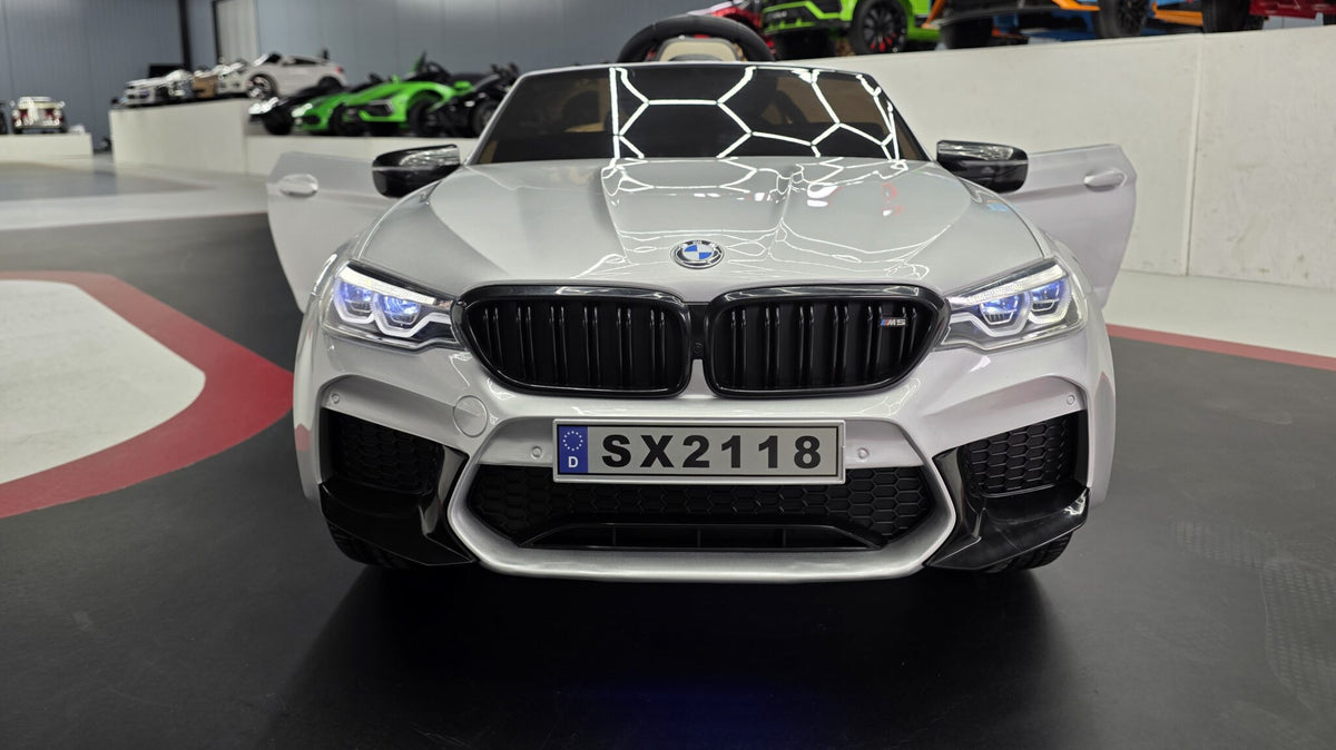 BMW M5 Kinderauto 24 Volt Grau Metallic mit Fernbedienung