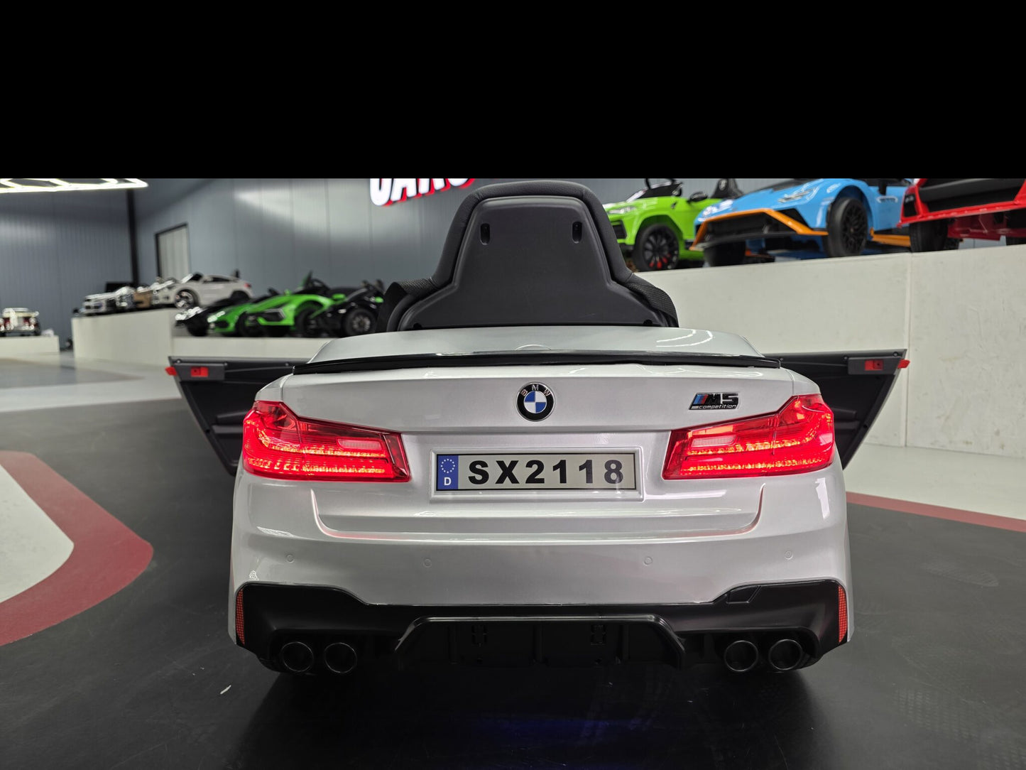 BMW M5 Kinderauto 24 Volt Grau Metallic mit Fernbedienung