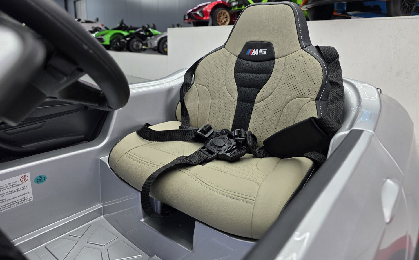 BMW M5 Kinderauto 24 Volt Grau Metallic mit Fernbedienung