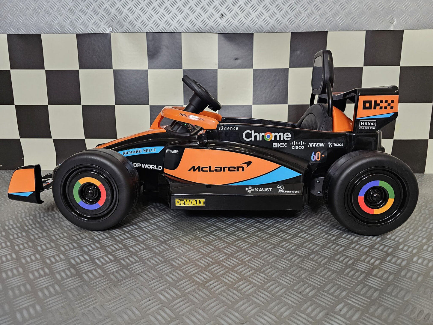 McLaren Formel 1 Kinderauto 12 Volt Orange mit Fernbedienung