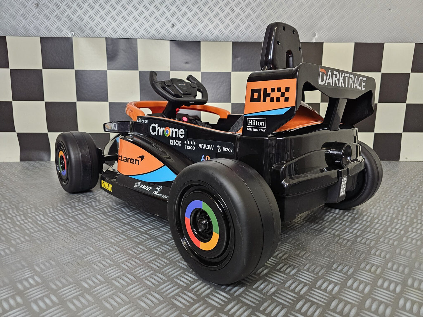 McLaren Formel 1 Kinderauto 12 Volt Orange mit Fernbedienung