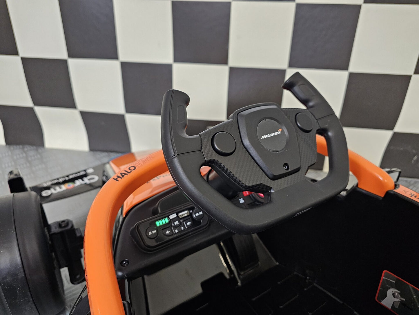 McLaren Formel 1 Kinderauto 12 Volt Orange mit Fernbedienung