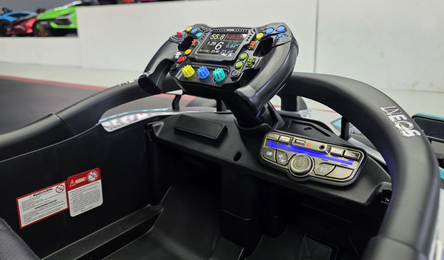 Mercedes Formel 1 Kinderauto 12 Volt Schwarz mit Fernbedienung